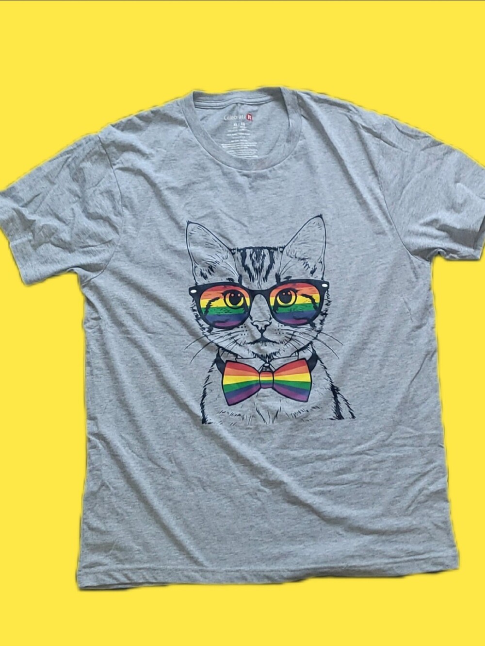 Cat Graphic T-Shirt: Rainbow Sunglasses & Bow Tie - Gray CELEBRATE IT Tee